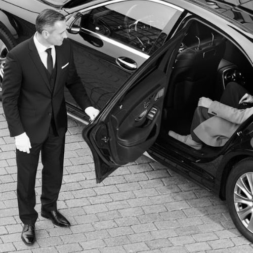 corporate travel tomas limo 18 Cambridge MA Limo Service