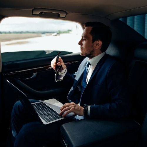 corporate travel tomas limo 2 Putnam CT Limo Service