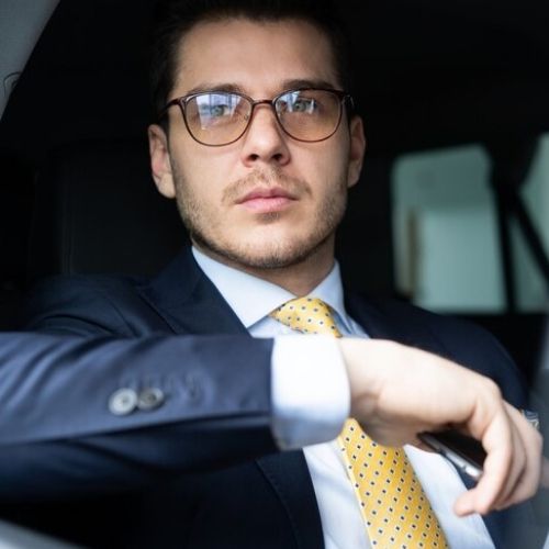 corporate travel tomas limo 8